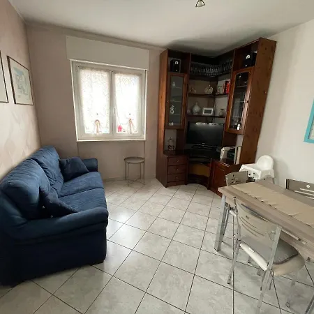 Casa Allegri - Comodo In 公寓